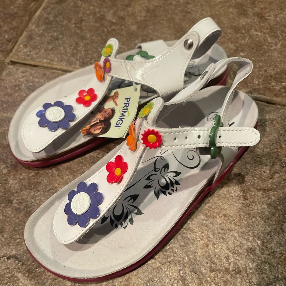 NWT Primigi Girls Floral Sandals